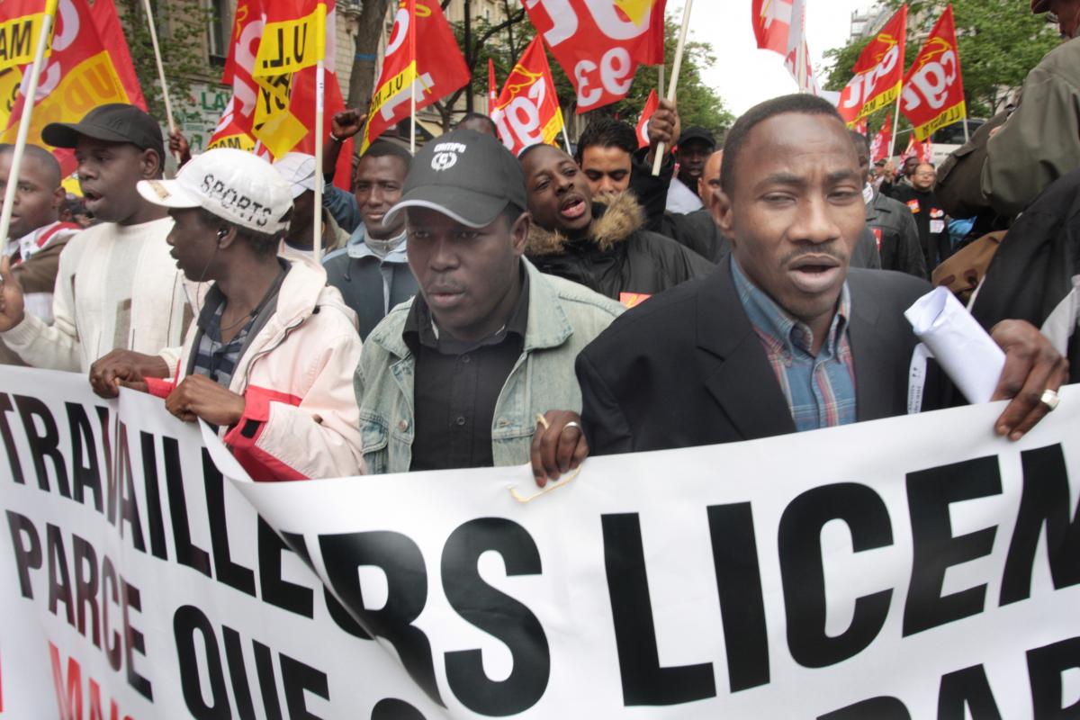 cortège de travailleurs sans-papiers