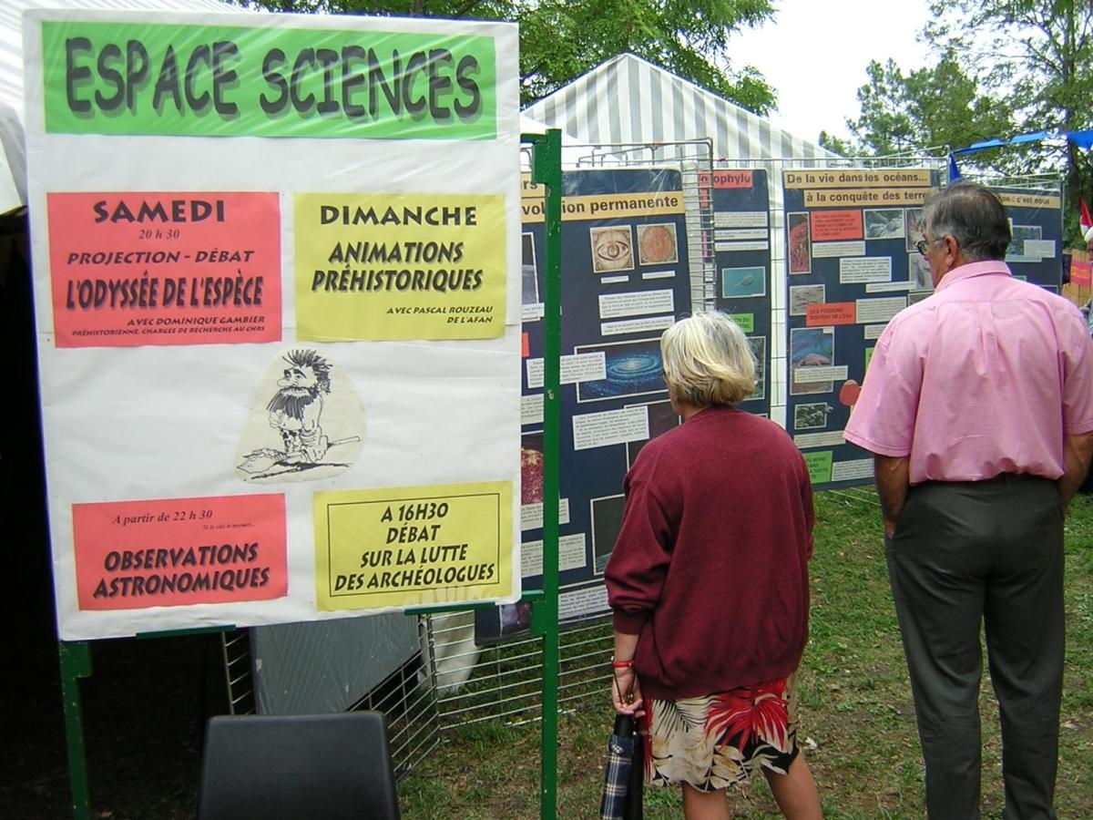 Fête LCR33 septembre 2003