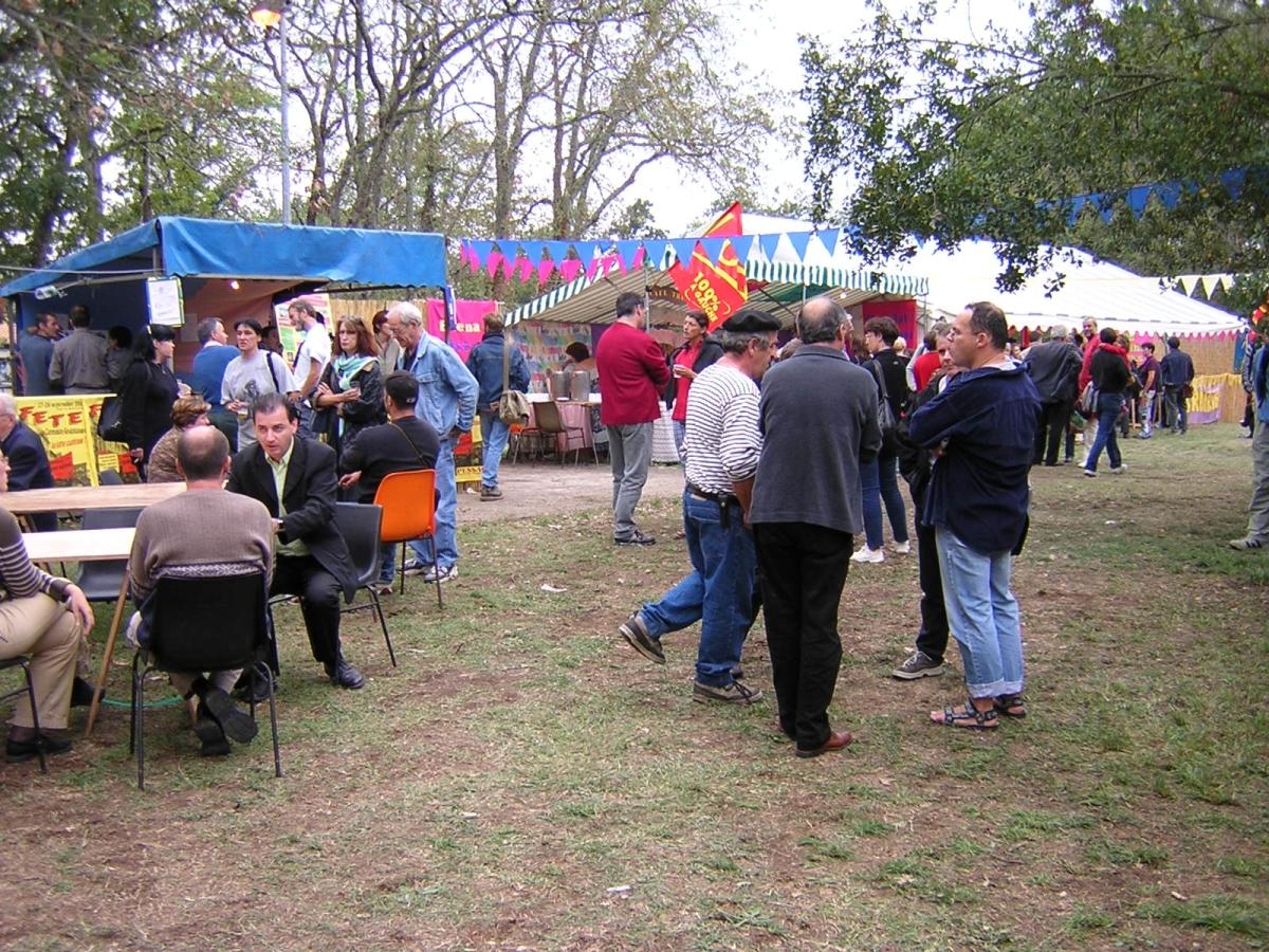 Fête LCR33 septembre 2003