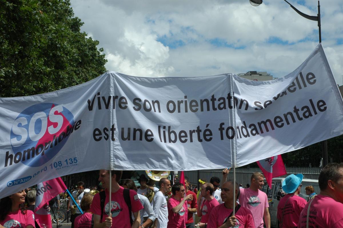 SOS Homophobie Marches des Fiertés Paris 28 06 08 LGBT