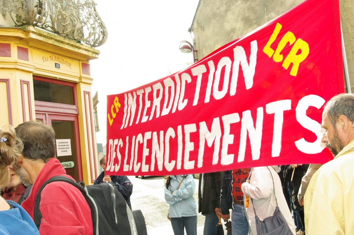 banderole lcr interdiction des licenciements