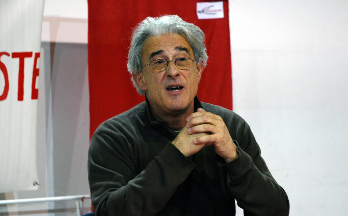 Réunion Débat NPA à Cherbourg. Yvan Lemaitre (LCR).
