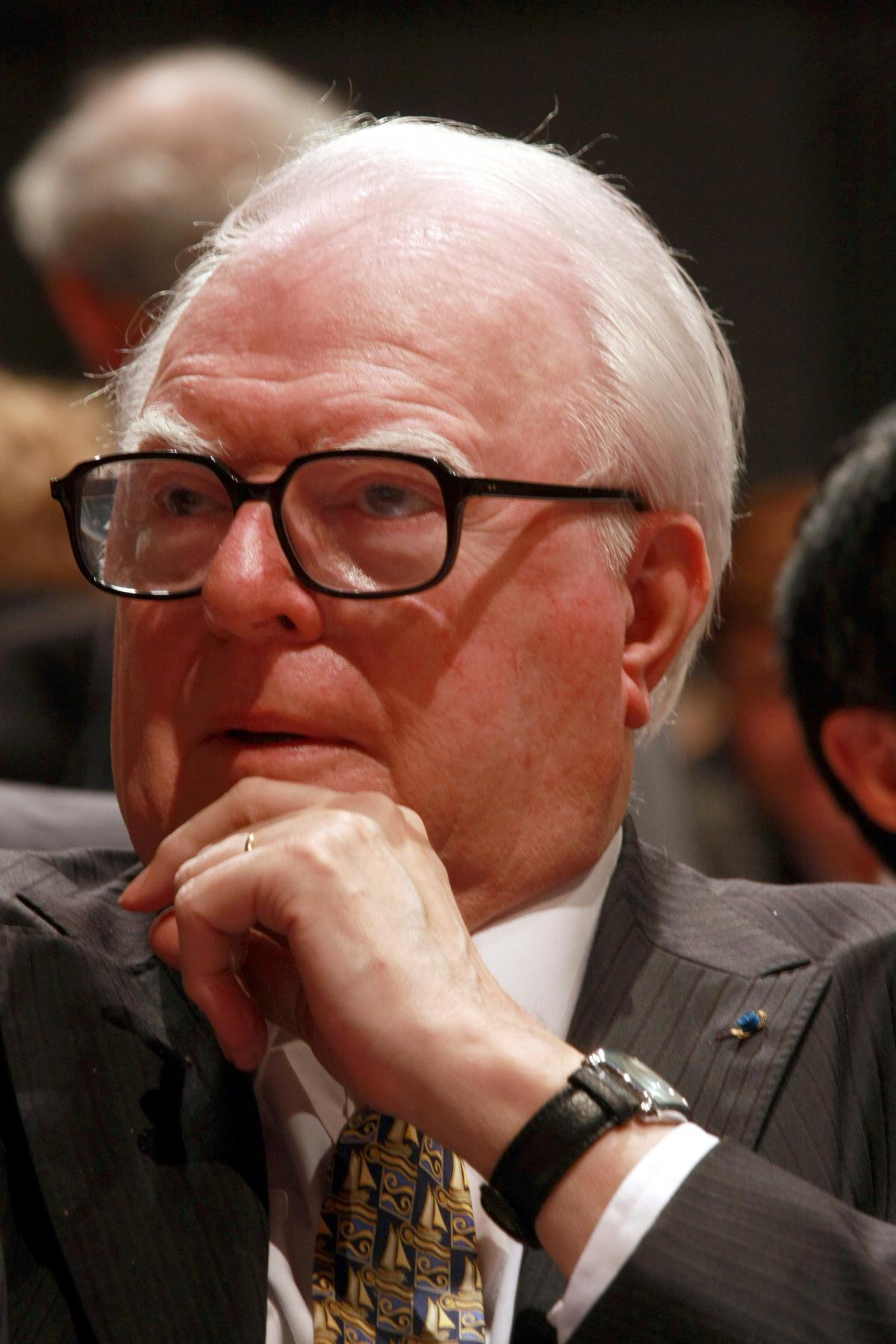 Pierre Mauroy
