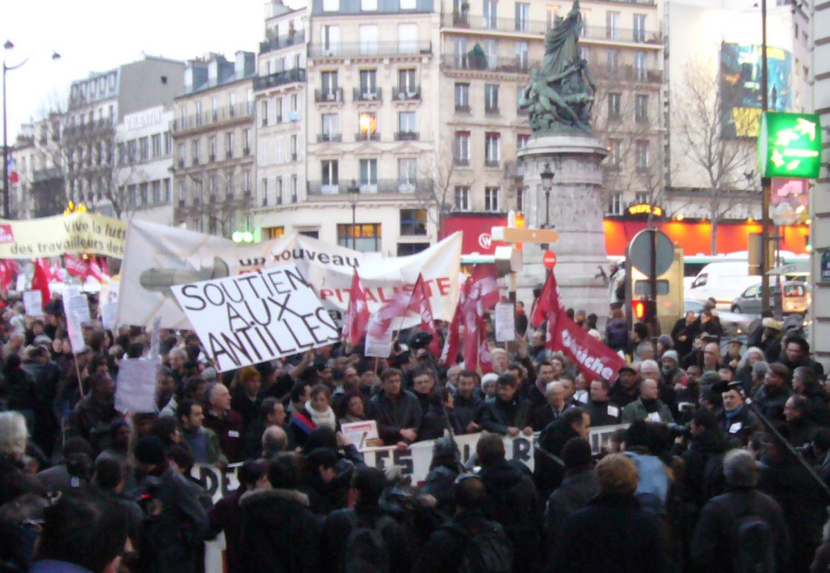 Rassemblement place Clichy