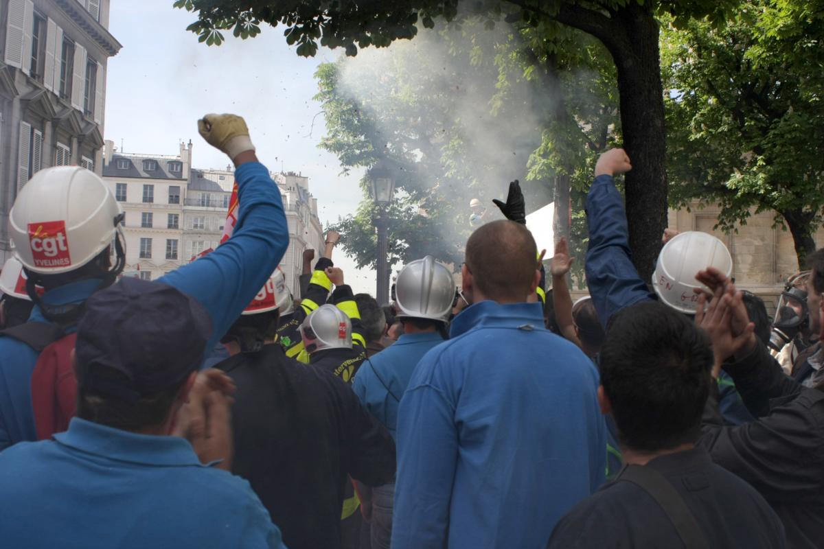 les gaziers et électiciens en grève