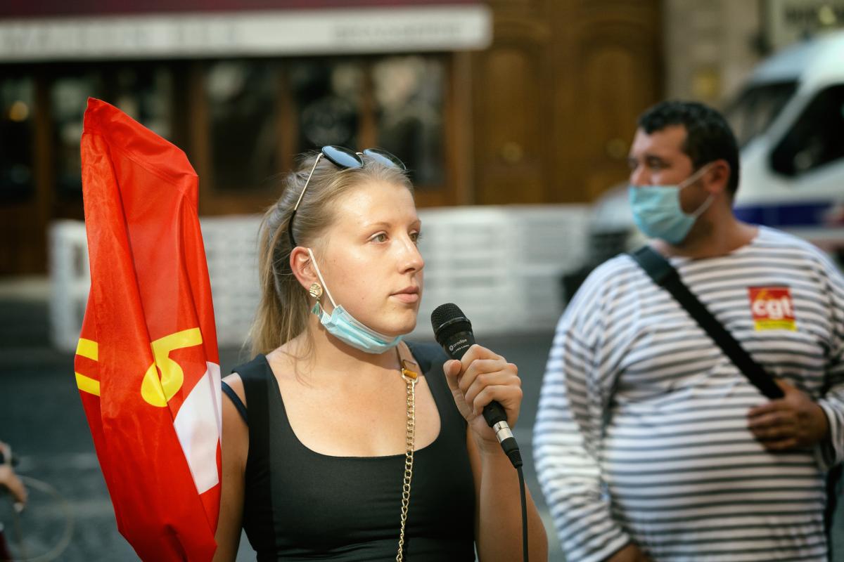 FRANCE - SOCIAL - DEMONSTRATION - GATHERING OF HYATT MADELAINE HOTEL WORKERS AGAINST LAY-OFFS