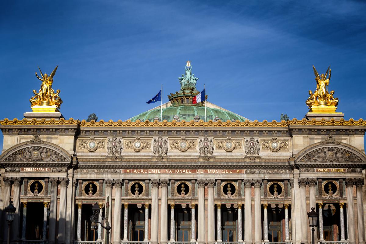 FRANCE - PARIS ILLUSTRATIONS