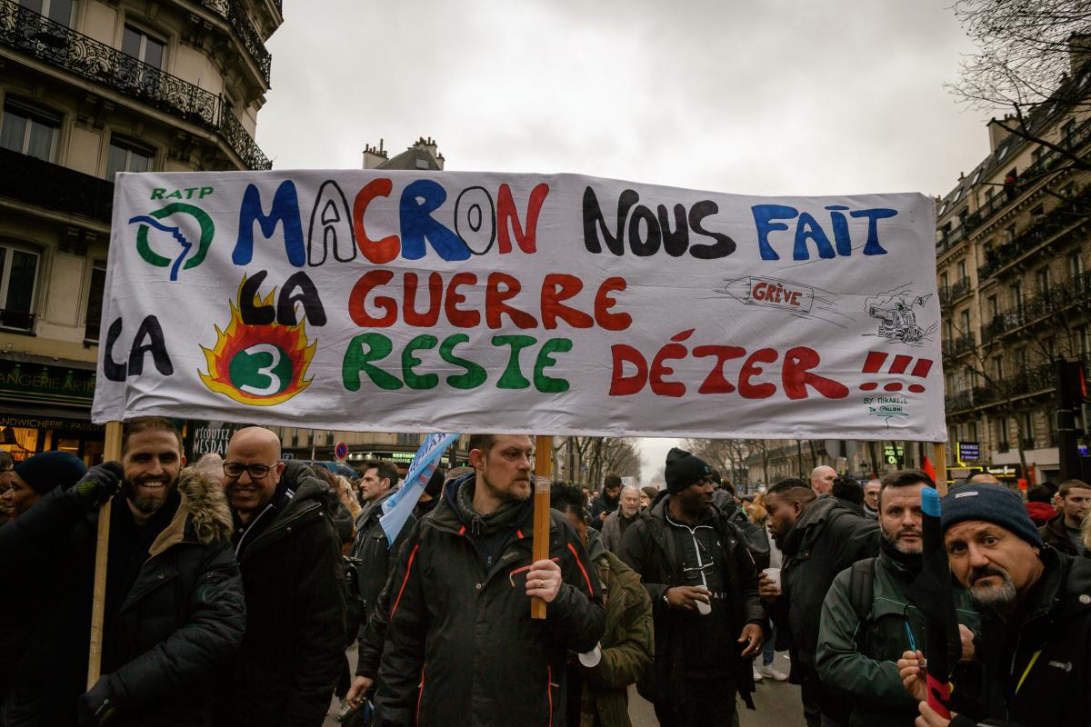 FRANCE - POLITICS - SOCIAL - DEMO - 4TH NATIONAL STRIKE AGAINST PENSION REFORM