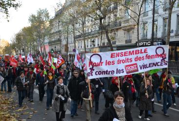 Front de gauche. Manifestation contre les violences faites aux femmes, dimanche 25 novembre, Paris