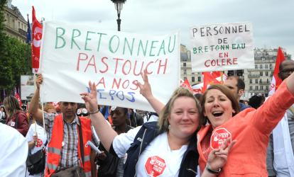 Personnel de Bretonneau en colère