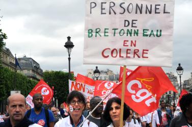 Personnel de Bretonneau en colère