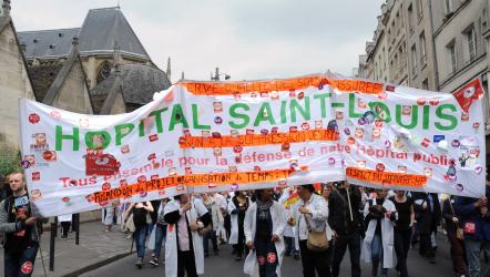 Salariés de l'AP-HP en grêve contre le projet de Martin Hirsch de remise en cause des RTT rue st Jacques Sorbonne