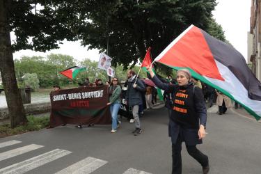 La manifestation sur le Quai de Seine