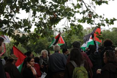 Dans l'attente de la péniche
