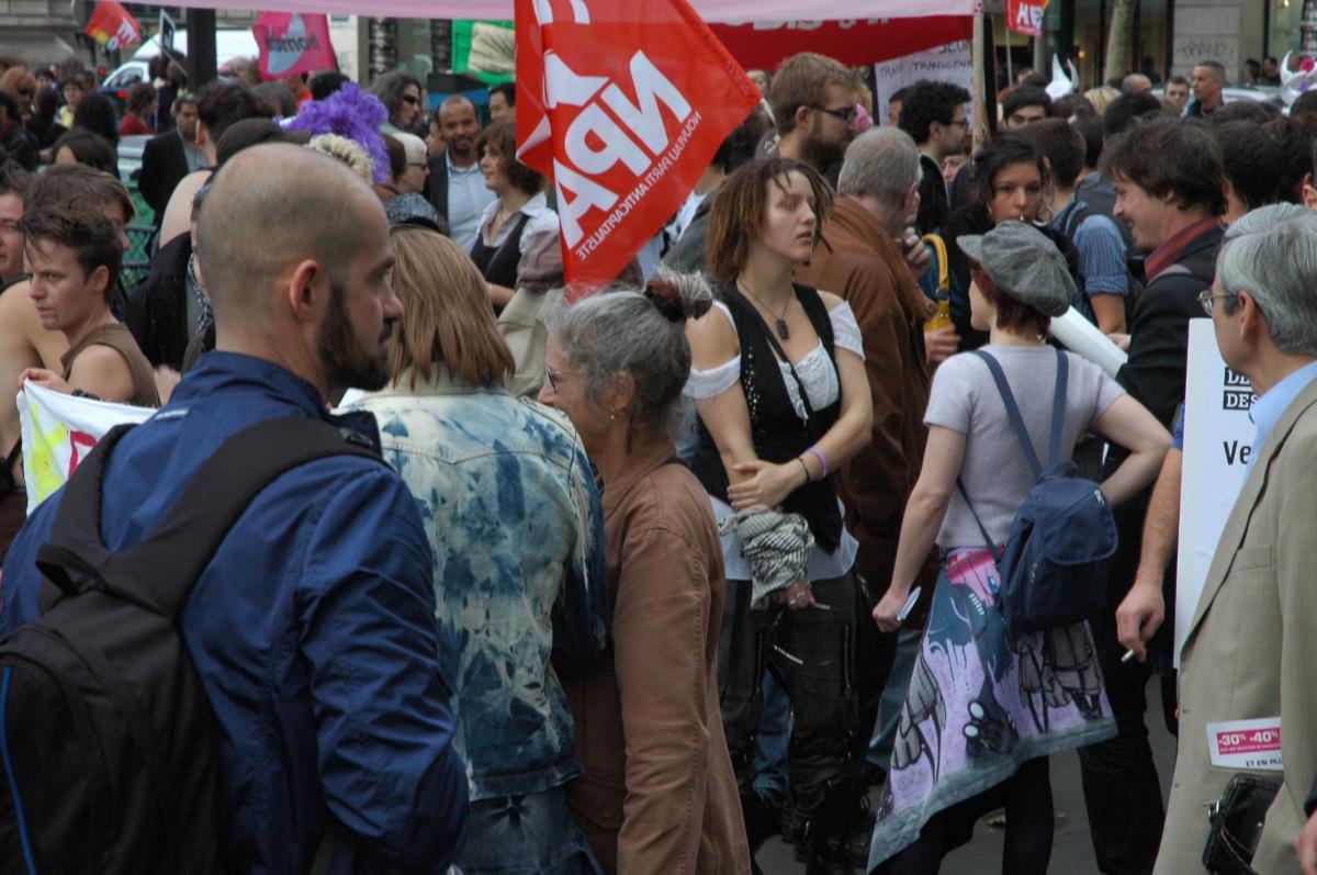 drapeau NPA marche EXISTRANS