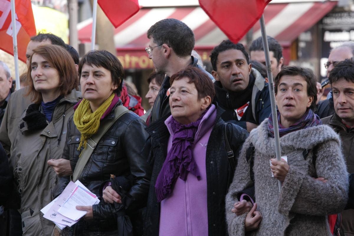 cortège Lutte Ouvrière avec Arlette Laguillers et Nathalie Artaud