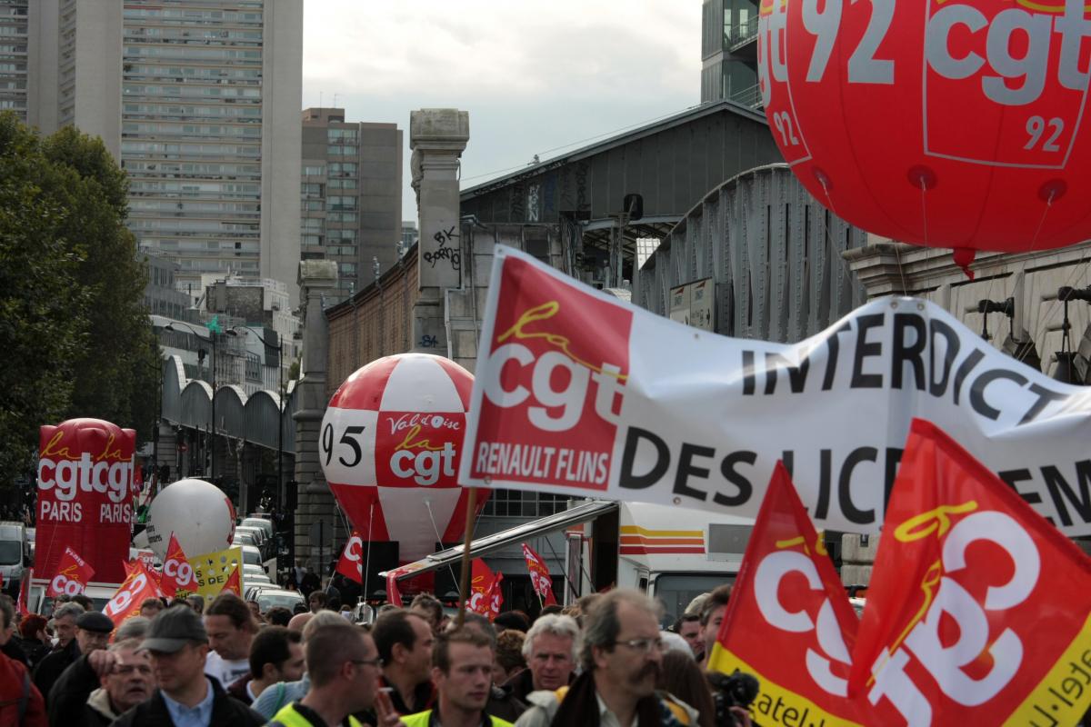 fin du cortège prés du ministère des finance à Bercy