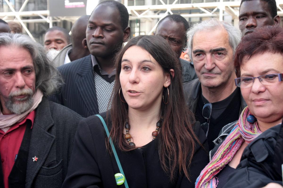 le représentant de Solidaires, Marylin Poulain d'Autre Monde, Richard Moyon de RESF, et la représentante de la FSU