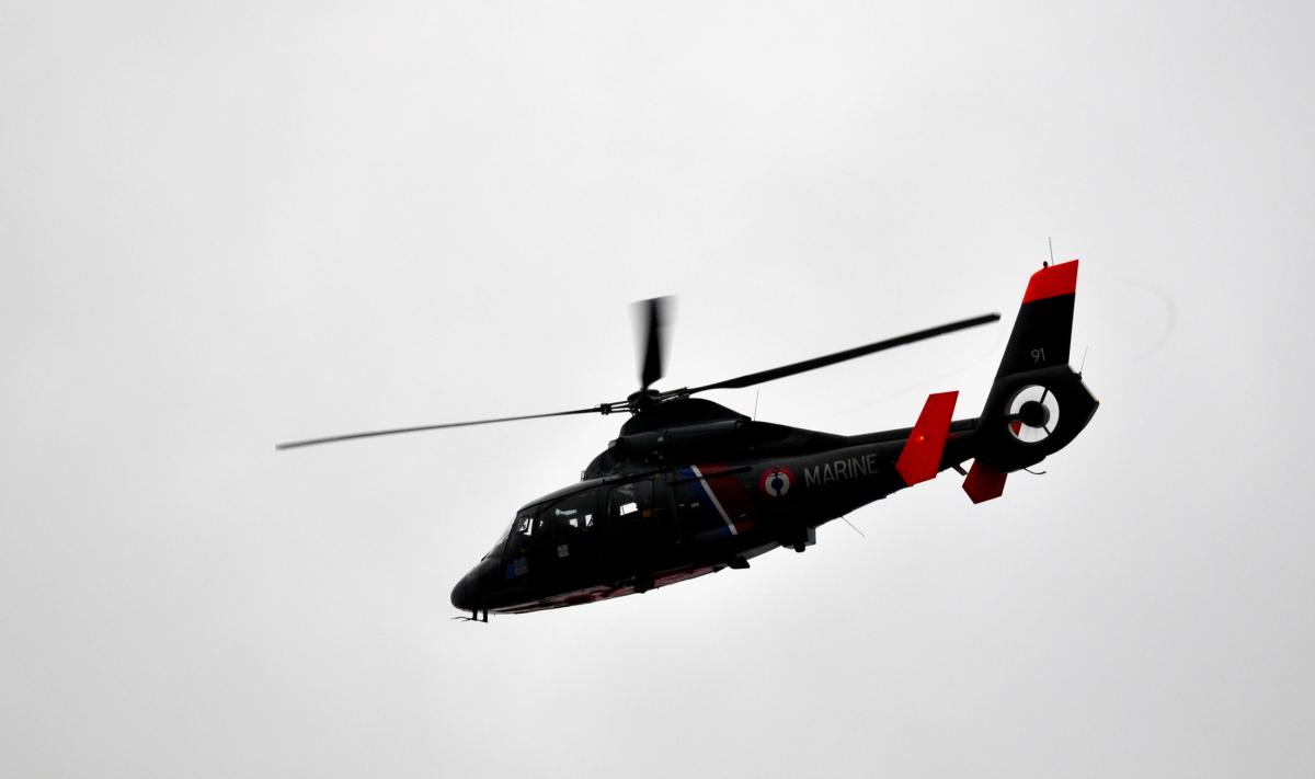 Hélicoptère de la marine nationale.