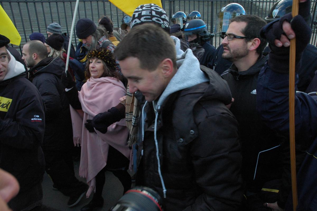 Départ de Manif devant l'Assemblée Nationale