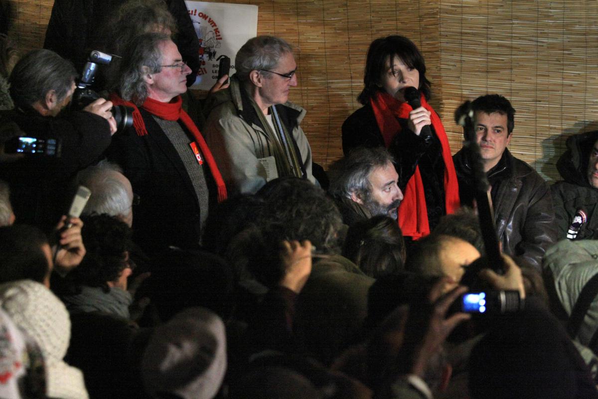 Raymond Chauveau, Richard Moyon, Juliette Binoche au micro, Patrick Pelloux