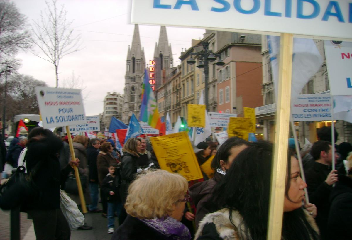 marche au centre ville de marseille