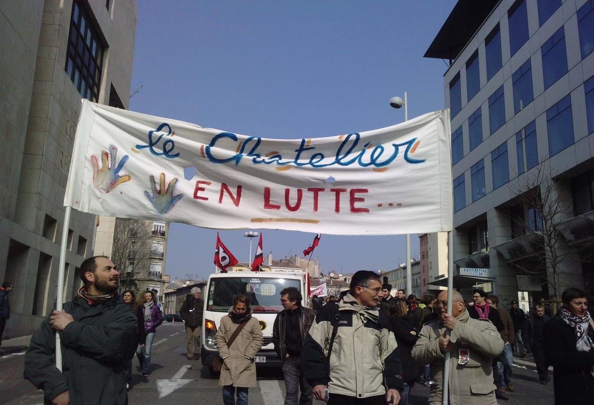 banderole LE CHATELIER EN LUTTE