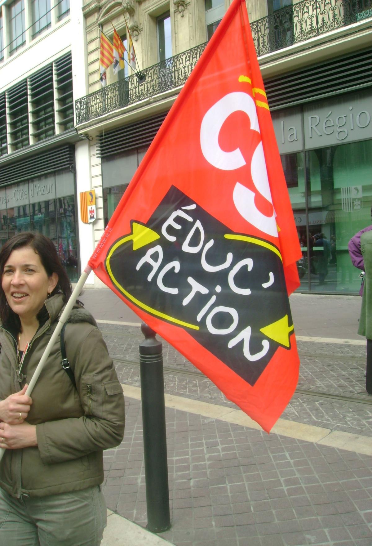 drapeau CGT éduc action