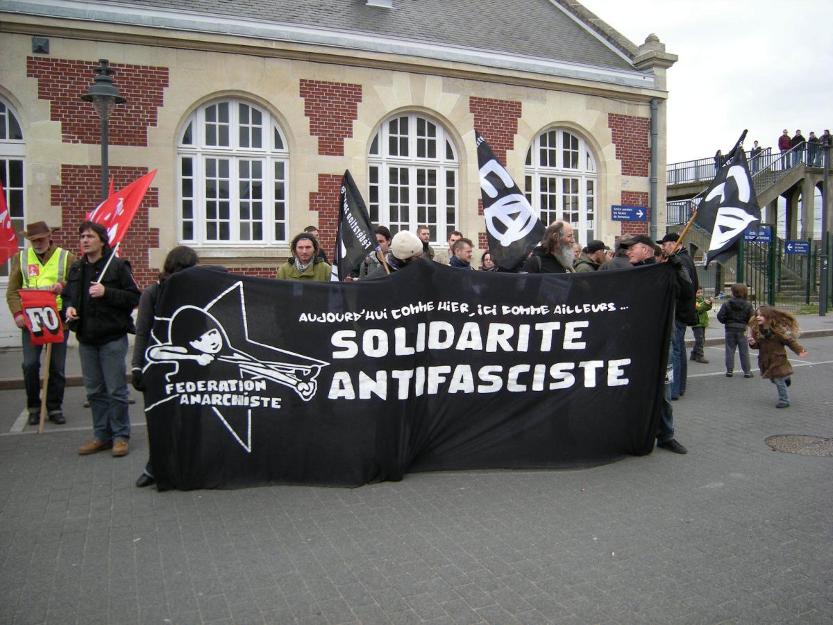 27 mars 2010 Manifestation antifasciste à Chauny