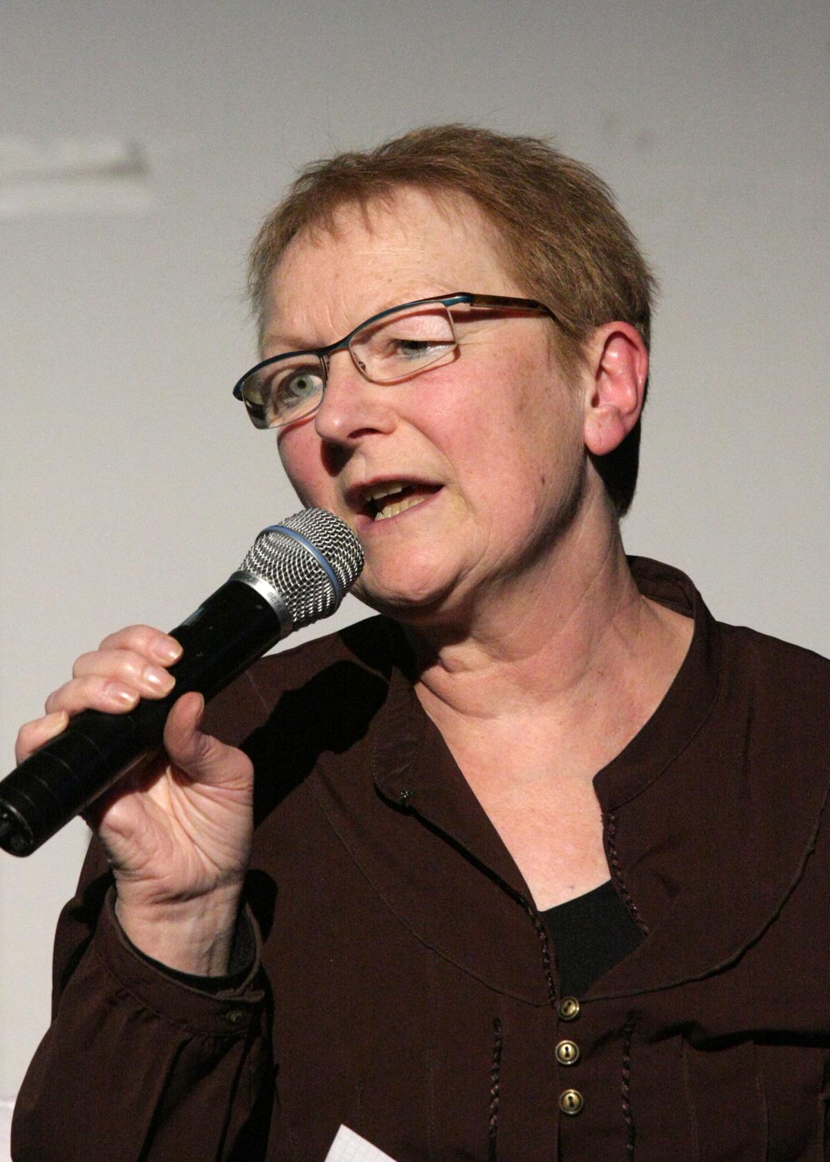 Claire Villiers, FASE