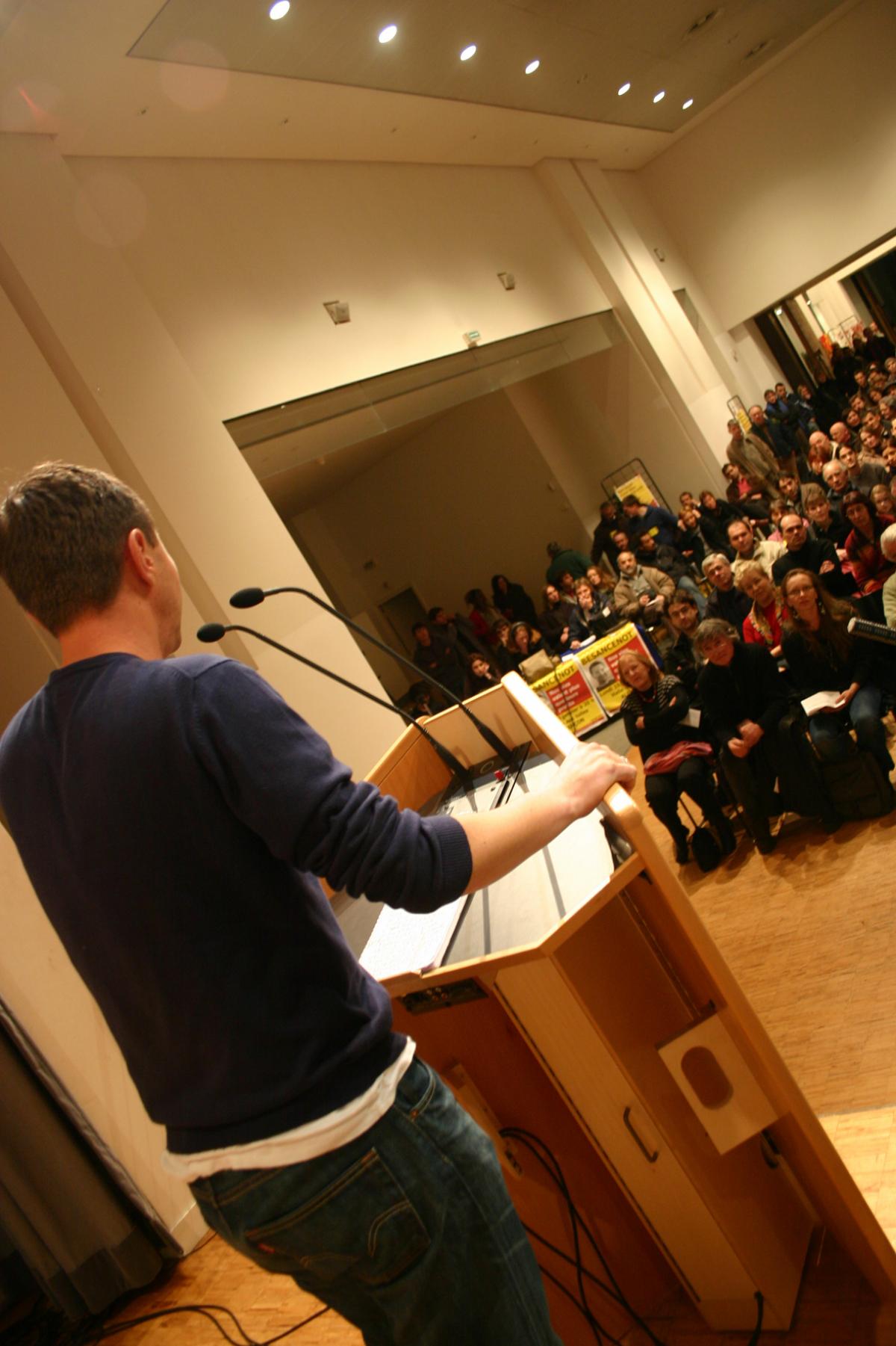 Meeting d'Olivier Besancenot à Alençon