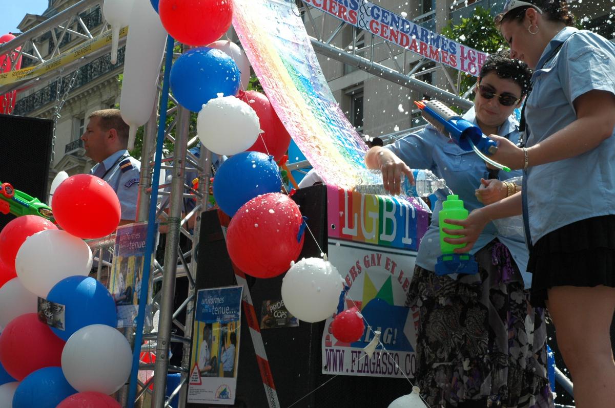 Policiers Gay et Lesbiens FLAGS!