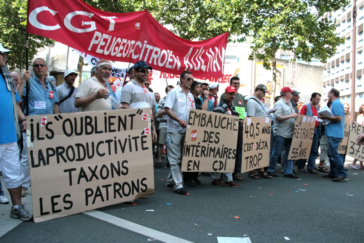Banderole CGT Peugeot Citroen Aulnay