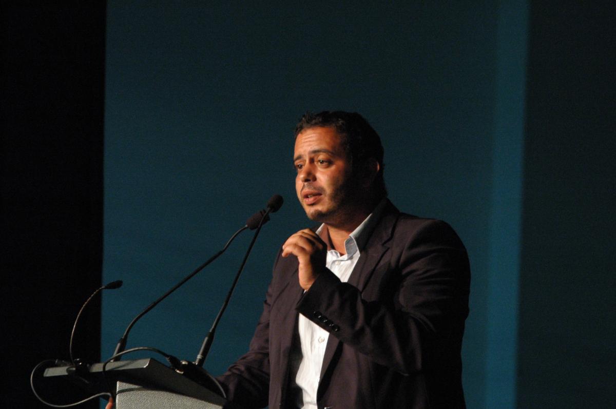 Intervenant: Razzy Hammadi secretaire national du Parti Socialiste chargé des Services Publics.