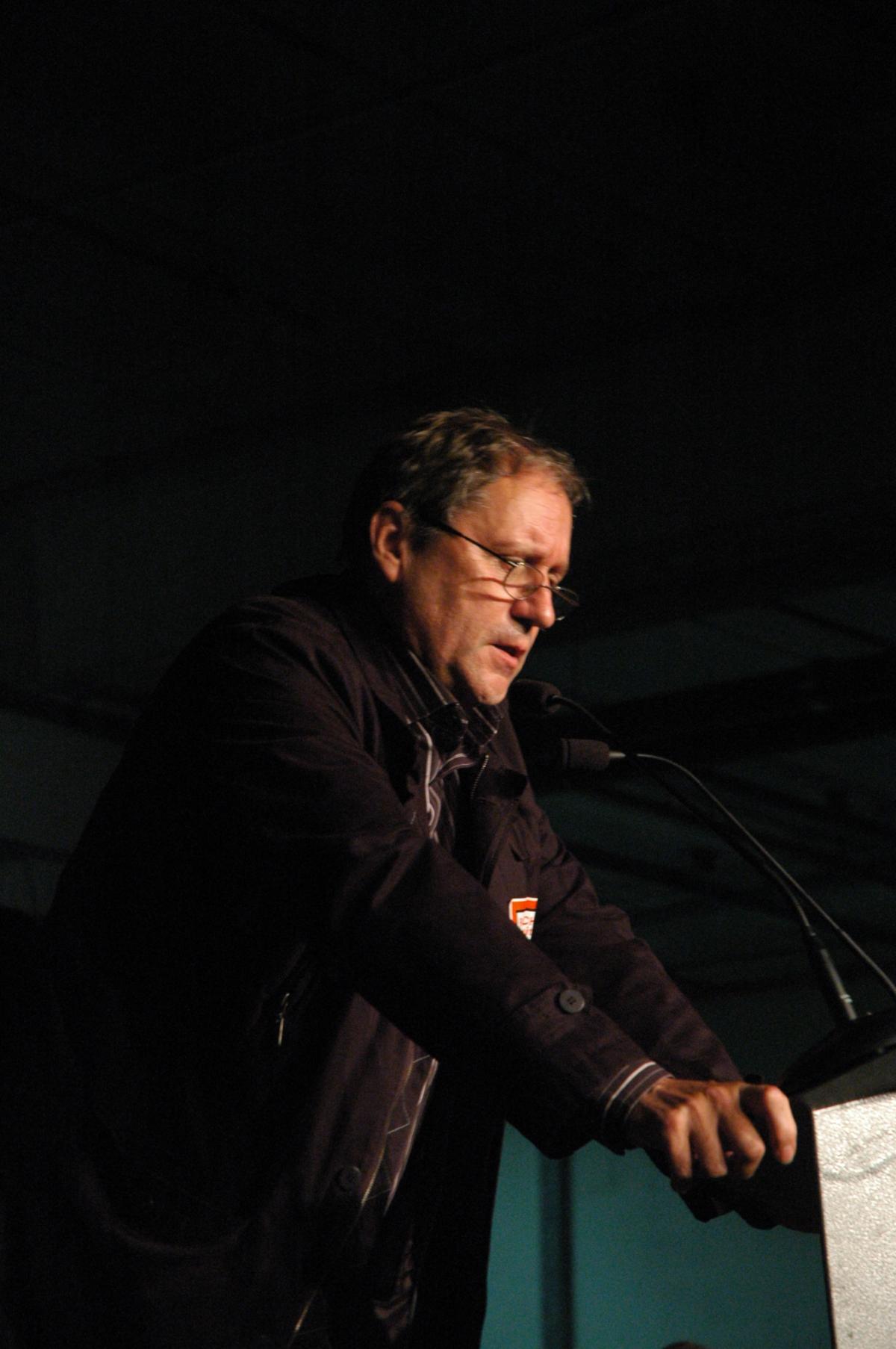 Intervenant: Christian Pierrel PCOF Parti Communiste Ouvrier de France