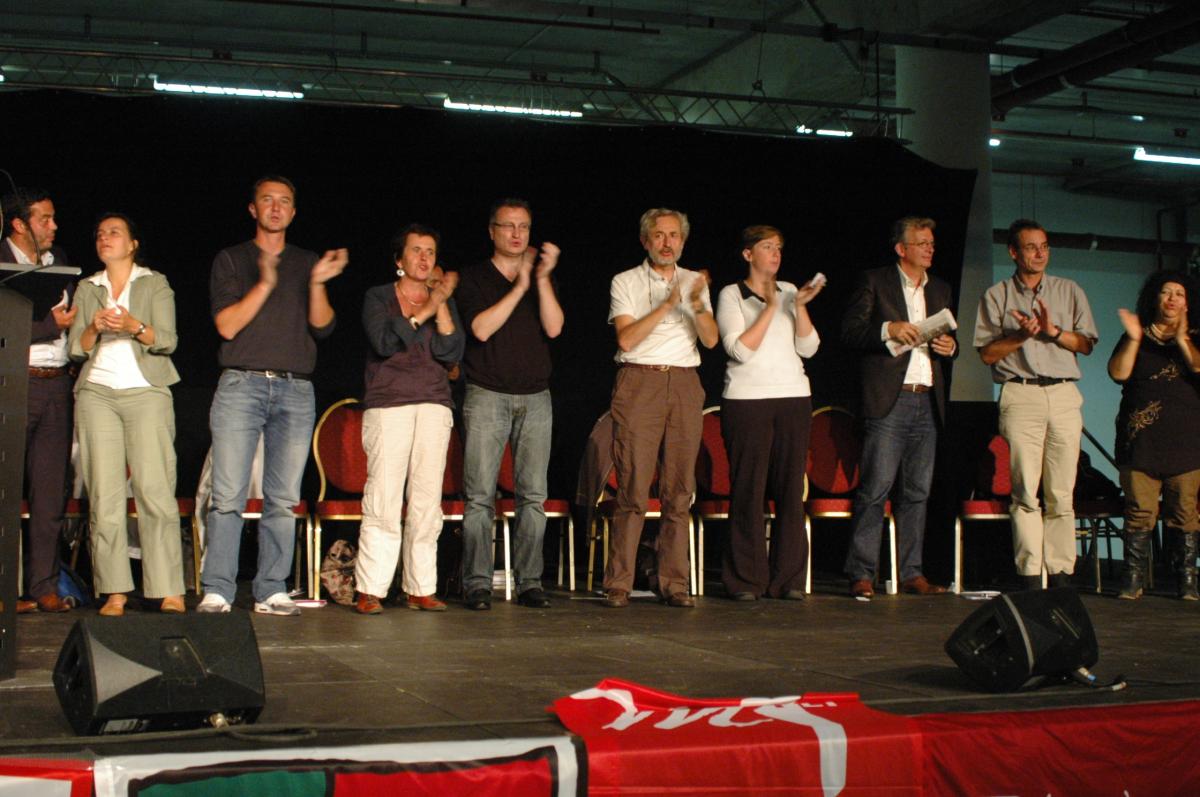 Fin de Meeting Unitaire: salle Paris-Est Montreuil, Modération: Edwy Plenel.