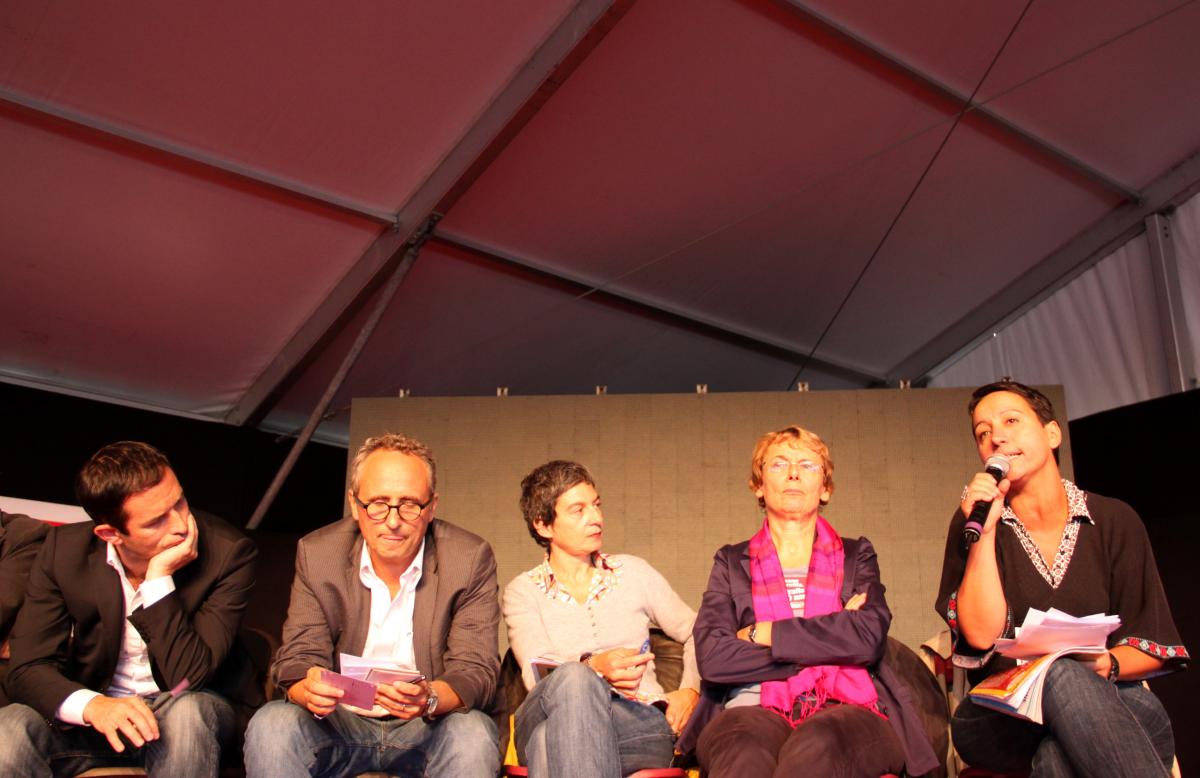 Benoit Hamon (PS), Eric Corbeaux (PCF), Caroline Mecary (Copernic), Martine Billard (PG), Sandra Demarcq (NPA)