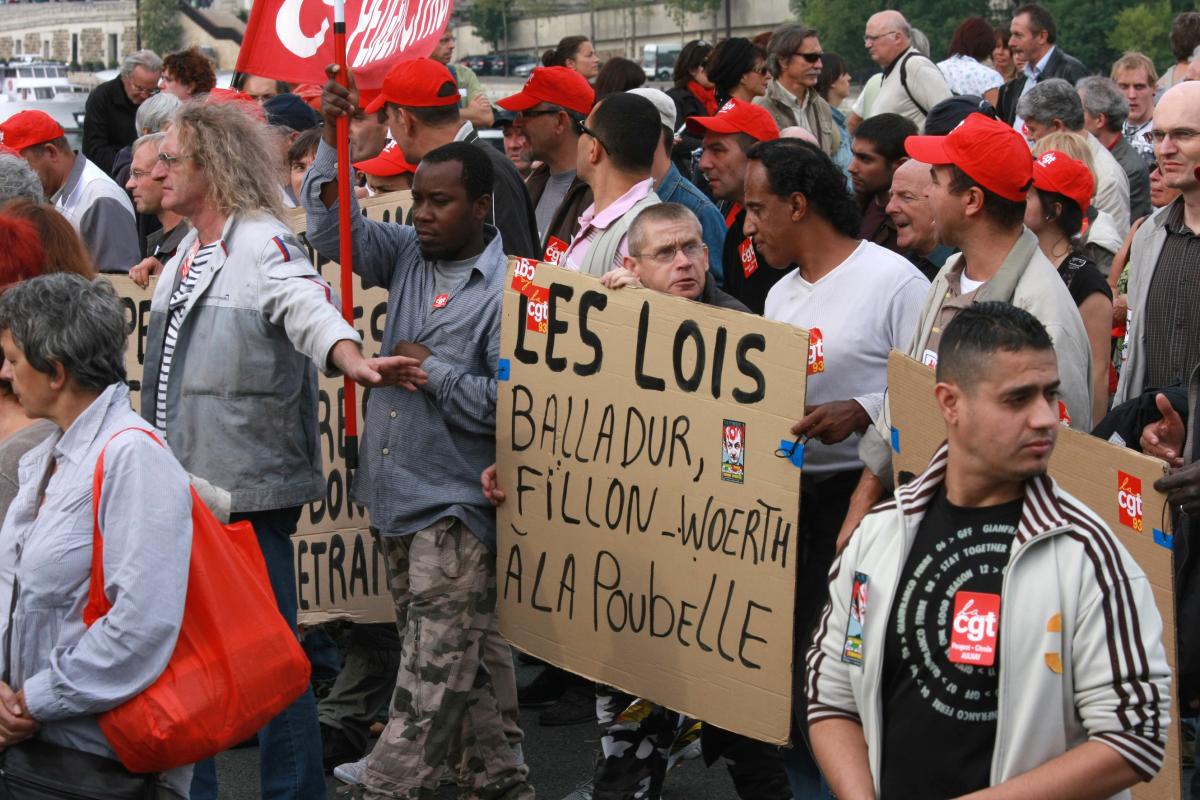 cortège Citroën Aulnay les lois Balladur, Fillon-Woerth à la poubelle