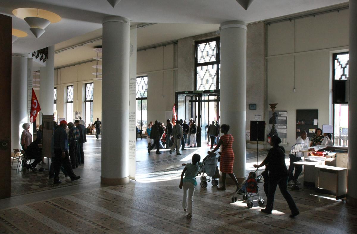le hall de la Citée