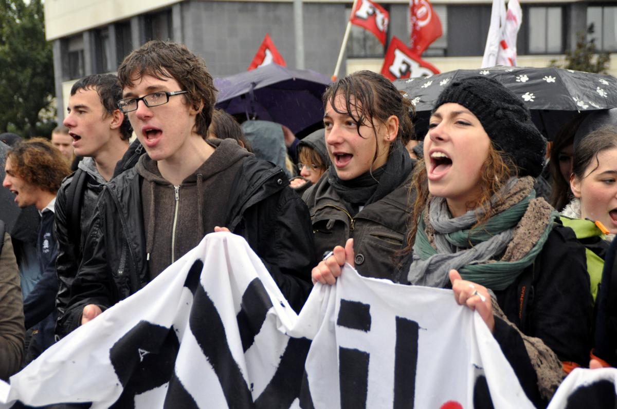 Etudiants sur le carrefour des luttes