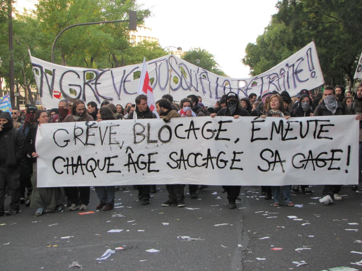 cortège jeunes : Grève, blocage, émeute; chaque âge saccage sa cage