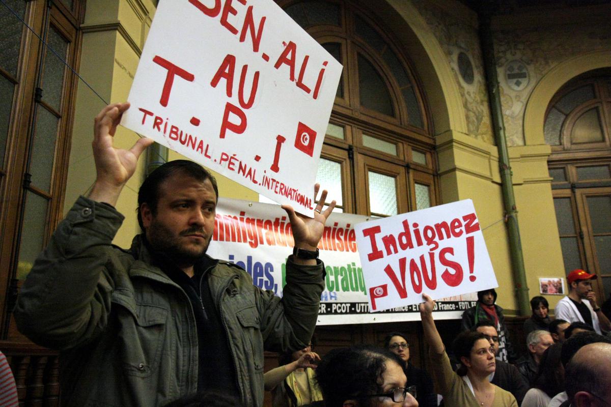pancartes contre Ben Ali