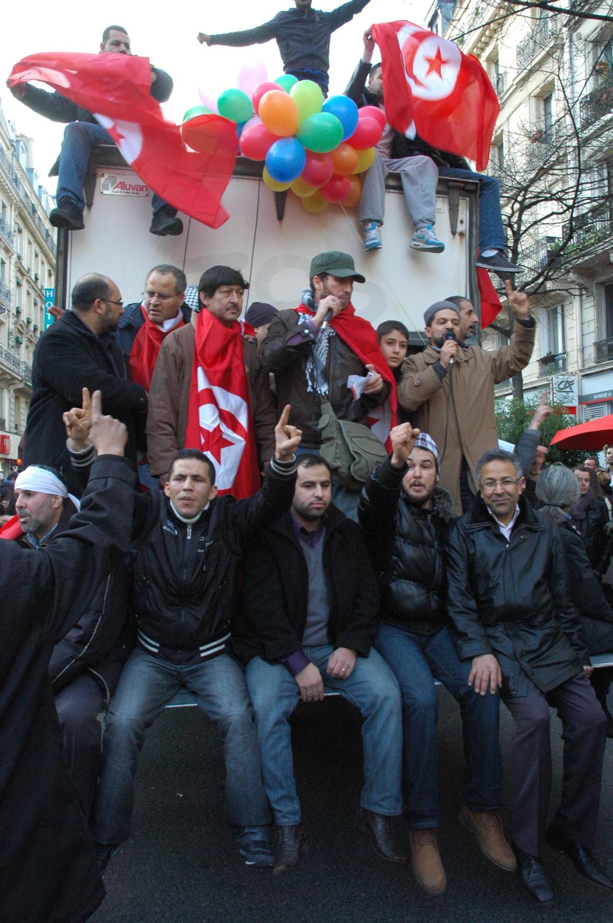 manifestants Tunisien à Paris