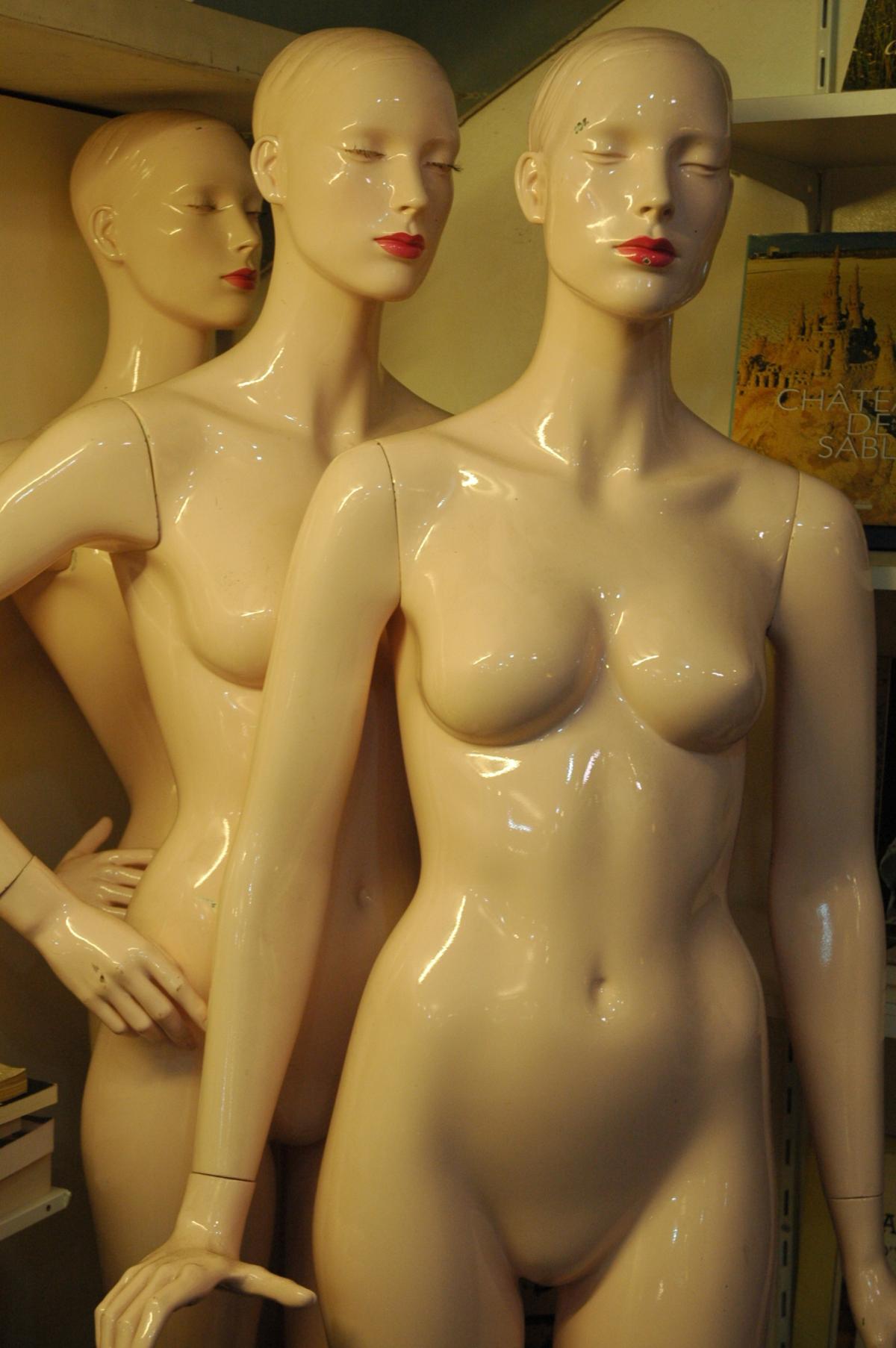 mannequins d'étalage