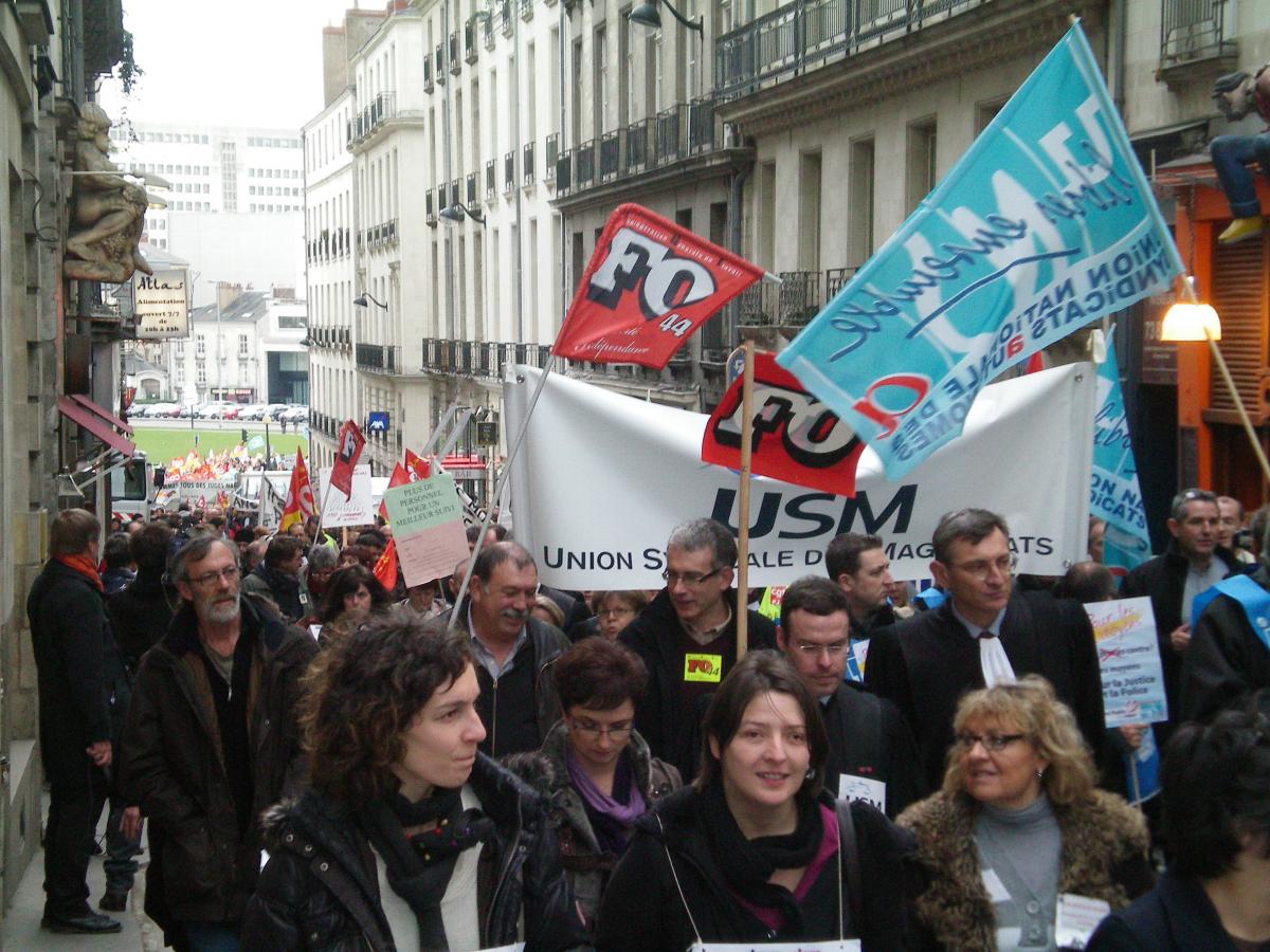 la manifestation dans les rues de Nantes