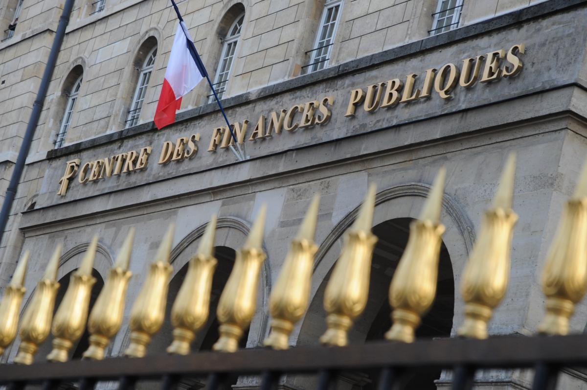 Impôts bâtiment Centre des Finances Publiques