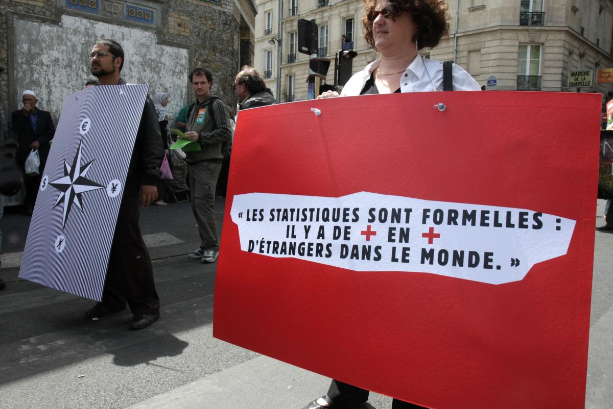 panneaux antiracistes