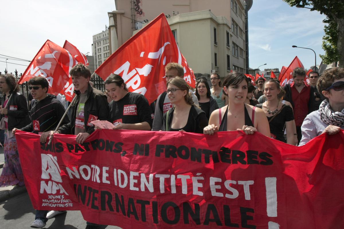 cortège des jeunes du NPA