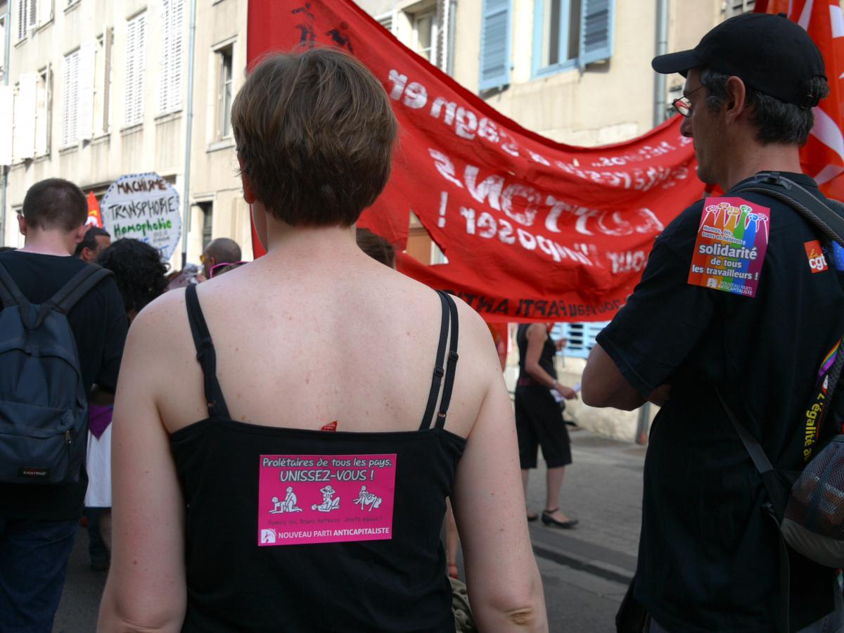 Prolétaires de tous les pays, Unisez vous ! Homos, bis, trans, hétéros : droits égaux !