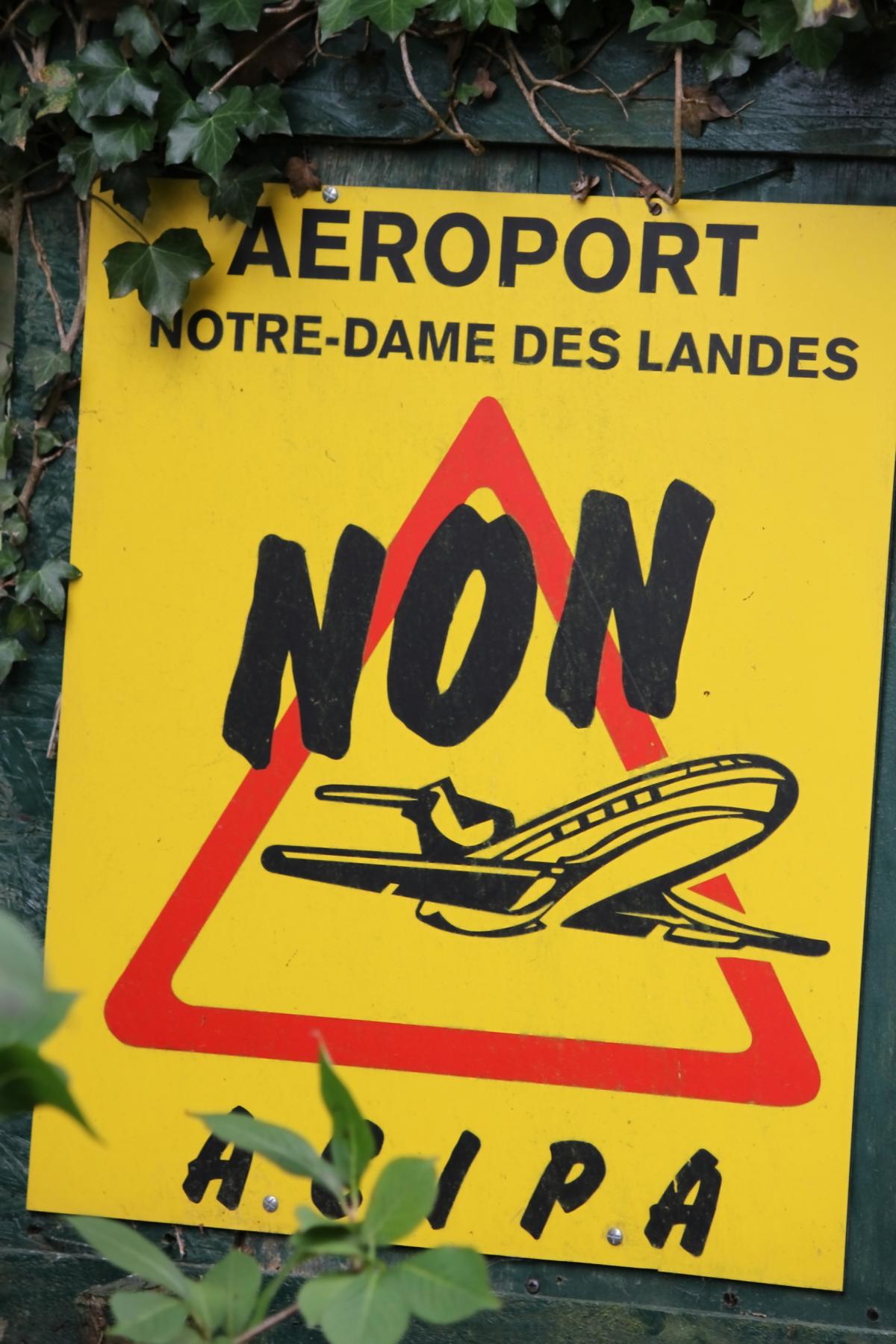 Pancarte de l'ACIPA